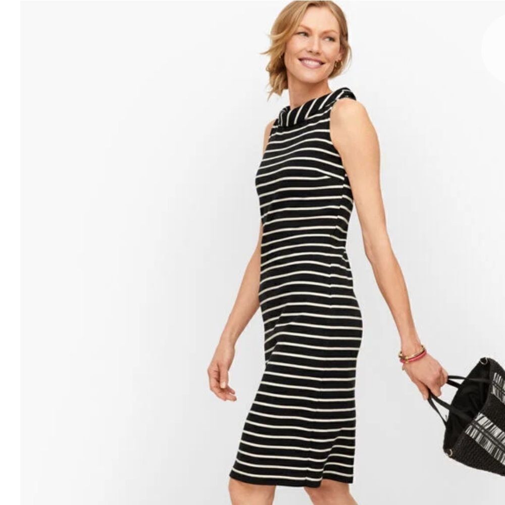 MOCKNECK KNIT SHIFT DRESS STRIPE